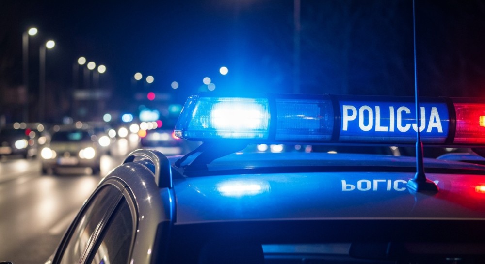 Policja w Gdańsku poszukuje oszusta, który okradł 79-latkę podając się za policjanta!